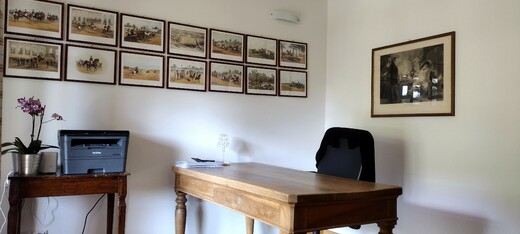 Kancelář v rodinném domě po dokončení výmalby