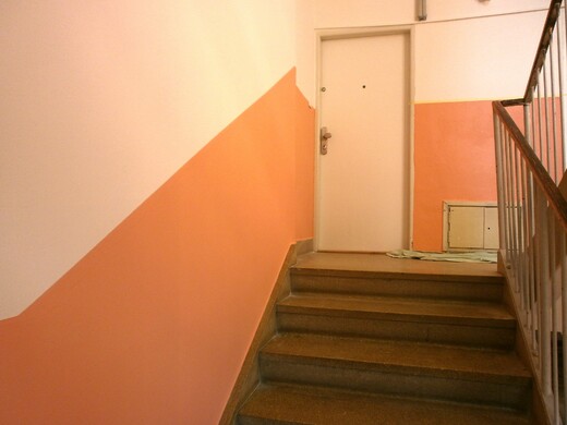 Výmalba schodiště bytového domu SVJ Zlín Díly