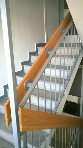 Výmalba schodiště bytového domu SVJ Otrokovice Štěrkoviště